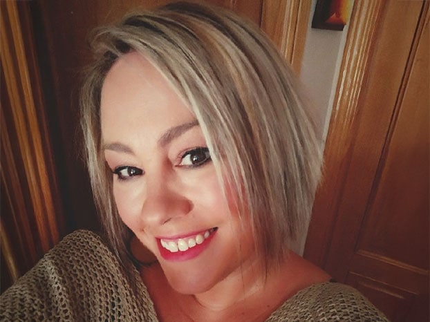 Emma Larreta, Charlas y talleres sobre violencia y valores