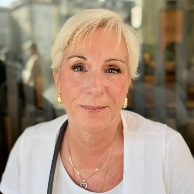 María Teresa Suárez, Diseño web y diseño gráfico en Cádiz