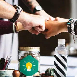 Personas emprendedoras con discapacidad en una sesión de la red de apoyo al emprendimiento de ASEMDIS